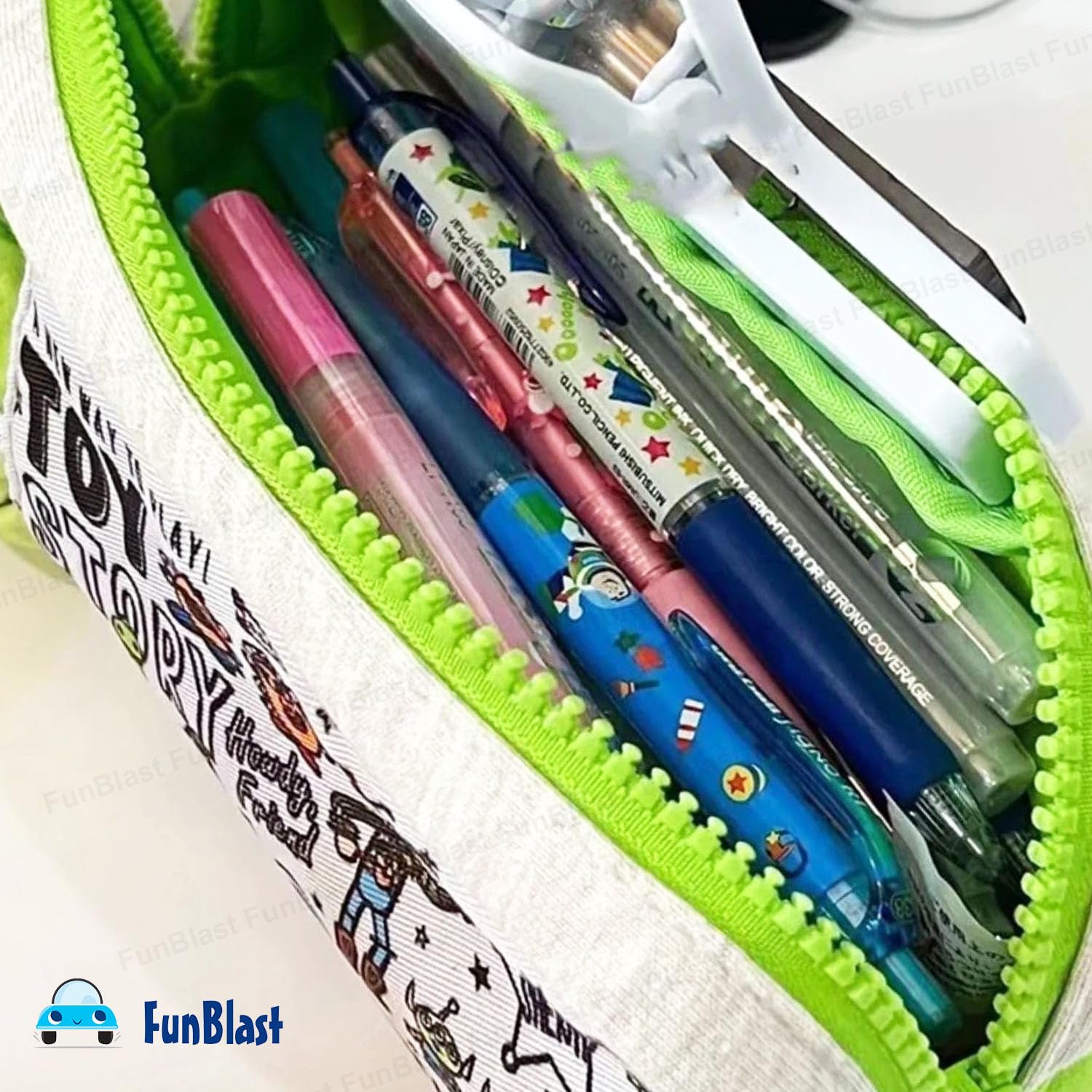 Cartoon Design Multipurpose Zipper Pouch for Kids (Green)